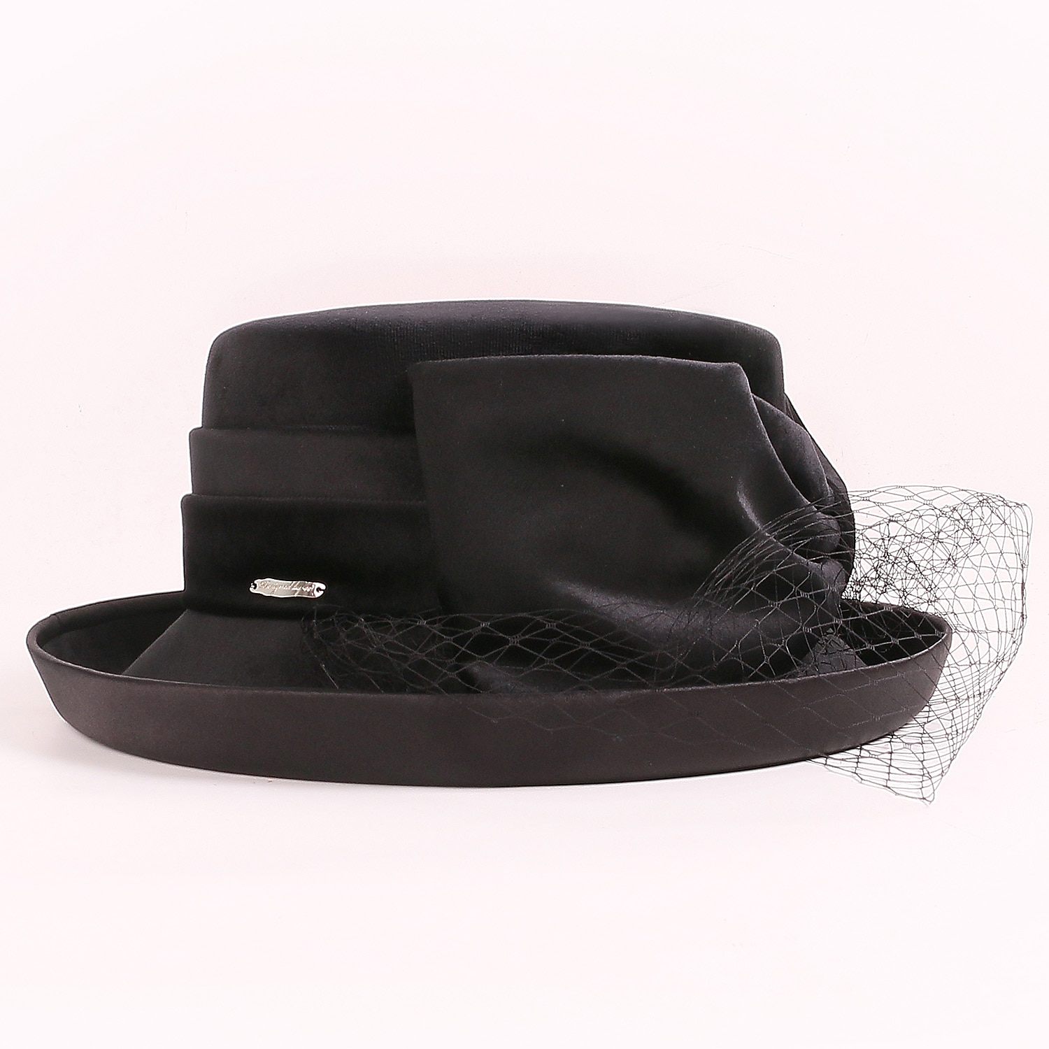 Fascinateurs de velours élégants de mode / chapeaux avec nœud papillon / nœud papillon en satin / tulle 1pc occasion spéciale / fête / soirée / dames jour casque de 2026 ? $49.99 –P10