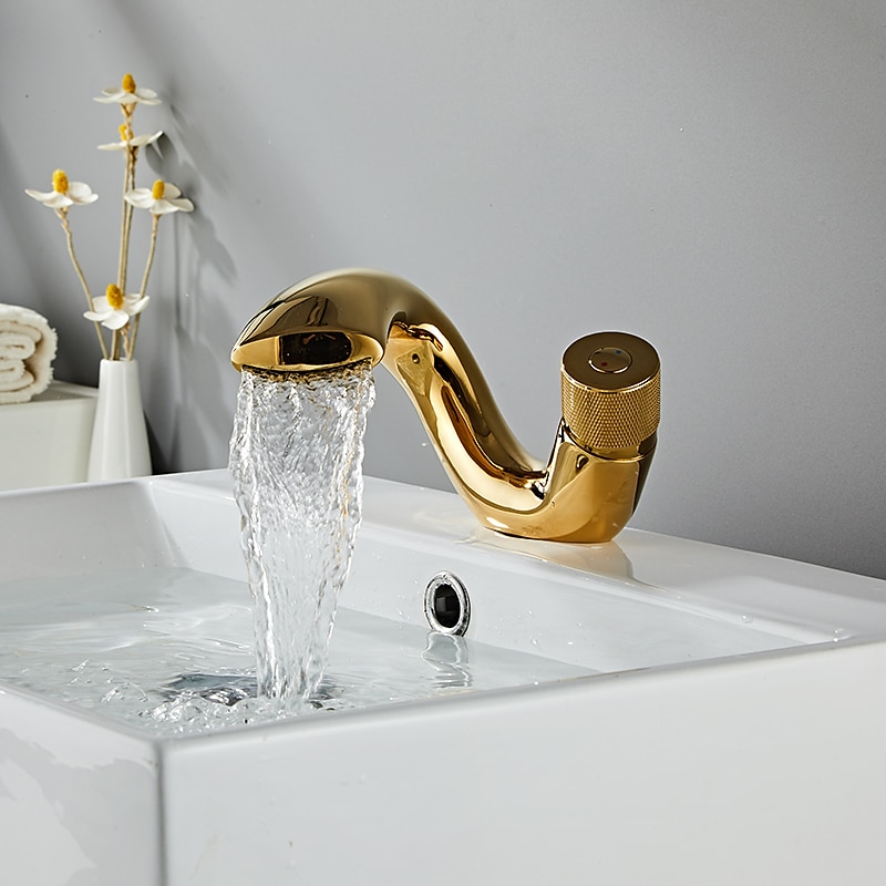 robinet mélangeur d'évier de salle de bain cascade, robinets de lavabo monocommande monobloc, pont de robinet en laiton monobloc monté avec tuyau d'eau chaude et froide de 2025 ? $89.99 –P7