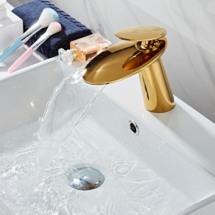 Rubinetto per lavabo da bagno, rubinetti per vasca da bagno in stile moderno monoforo a cascata in ottone con acqua calda e fredda del 2025 a $105.99 –P7