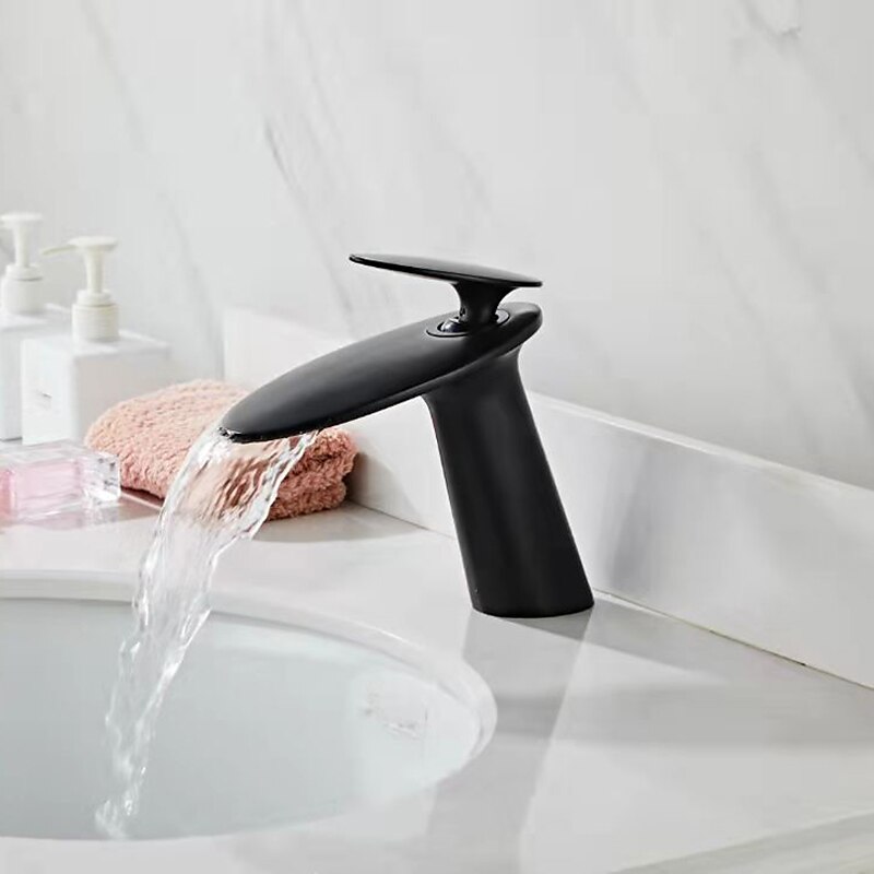 Rubinetto per lavabo da bagno, rubinetti per vasca da bagno in stile moderno monoforo a cascata in ottone con acqua calda e fredda del 2025 a $105.99 –P10