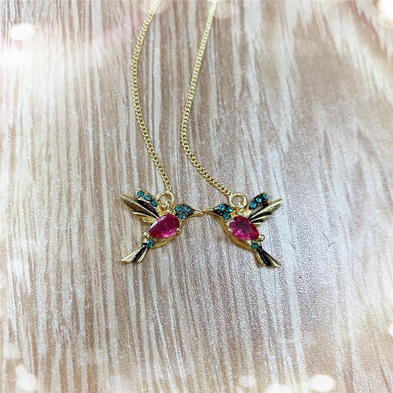 Women's Earrings Chic & Modern Street Bird Earring / Red / Blue / Fall / Winter / Spring 2025 - $6.49 –P4