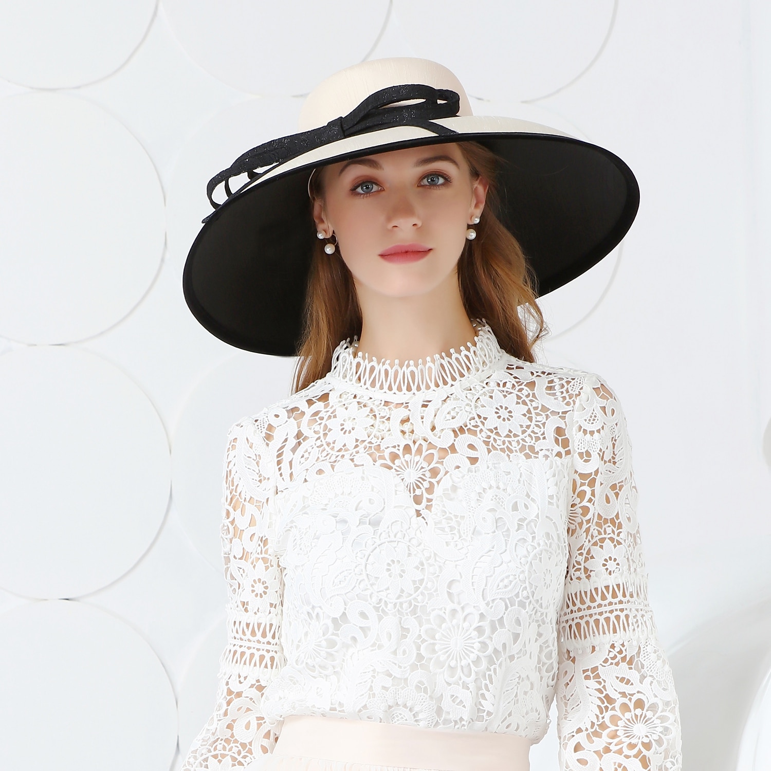 cappelli in tessuto spandex cappello a secchiello matrimonio formale elegante con copricapo bowknot del 2025 a $50.99 –P3