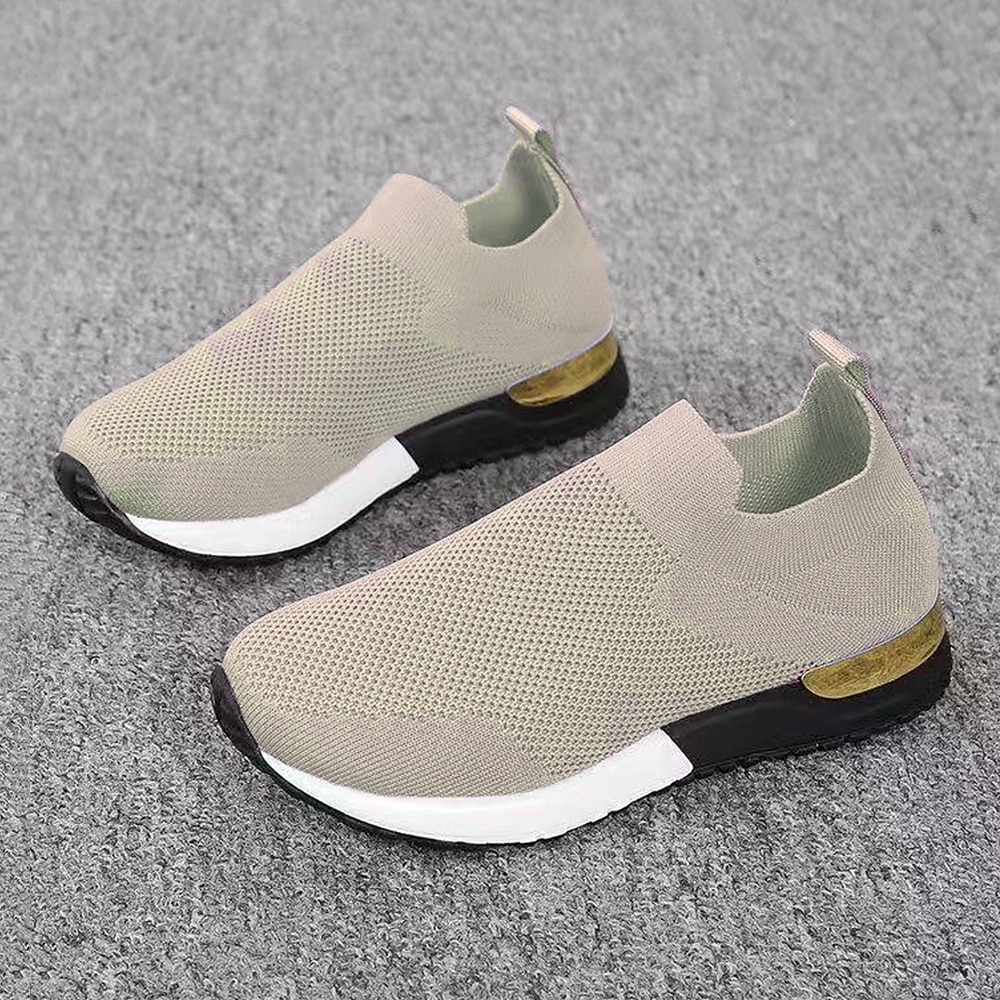 dámské černé úpletové slip-on tenisky – stylové neformální boty se zlatým akcentem na podpatku, lehké a pohodlné na denní nošení 2025 - $26.99 –P2