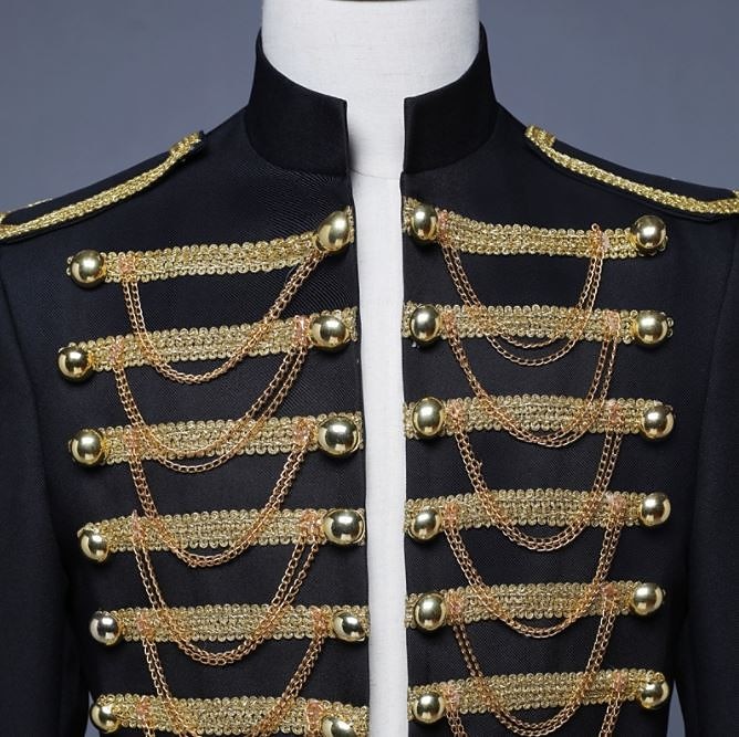 Elegante Classico Retrò Vintage Costume da festa Mascherata Completi & Blazer Principe Uniformi Cosplay Gentiluomo Slim Fit Abito da ballo Costume Per uomo Halloween Mascherata Matrimonio Mascherata del 2026 a $105.99 –P5