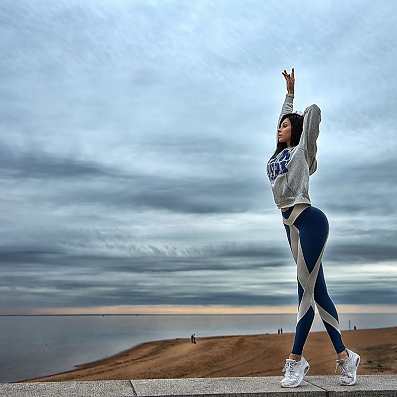 Mujer Pantalones de yoga Retazos Levantamiento de tope Control de barriga Alta cintura Entrenamiento de gimnasio Corriendo Aptitud física Leggings Prendas de abajo Bloque de color Azul blanco Otoño 2026 - $17.99 –P5