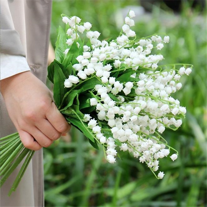 1 Bouquet 6 Pcs Artificial Flower Bride Holds Bouquet Of European Lily Of The Valley In Her Hand,Fake Flowers For Wedding Arch Garden Wall Home Party Hotel Office Arrangement Decoration 37CM 2026 - $15.99 –P3