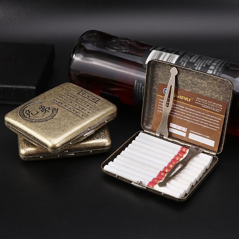 vintage sigarettenkoker met beide zijden open ter ondersteuning van de generatie van brons gecondenseerde bloem metalen flip-top gesneden (kan 20 sigaretten bevatten) 2025 - $15.49 –P3