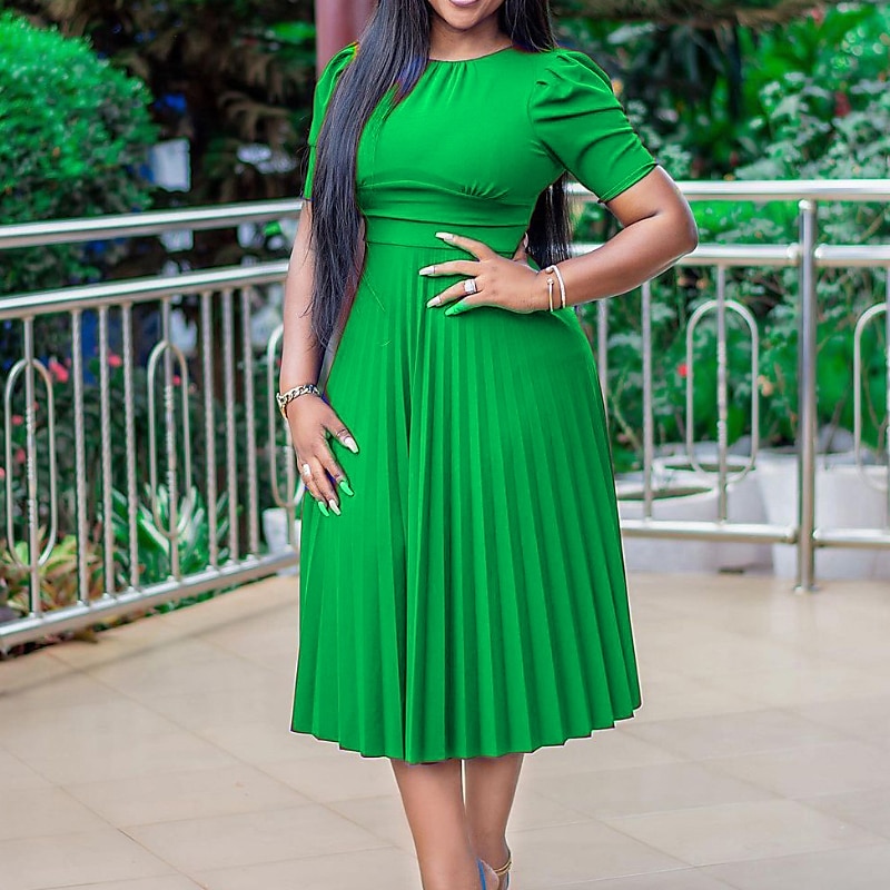 Femme Robe mi-longue robe soirée Robe casual Robe d'église Décontractées Extérieur Vacances du quotidien Standard Couleur monochrome Manche Courte Col Ras du Cou Jaune Rouge Bleu Vert Eté Printemps de 2025 ? $38.99 –P4