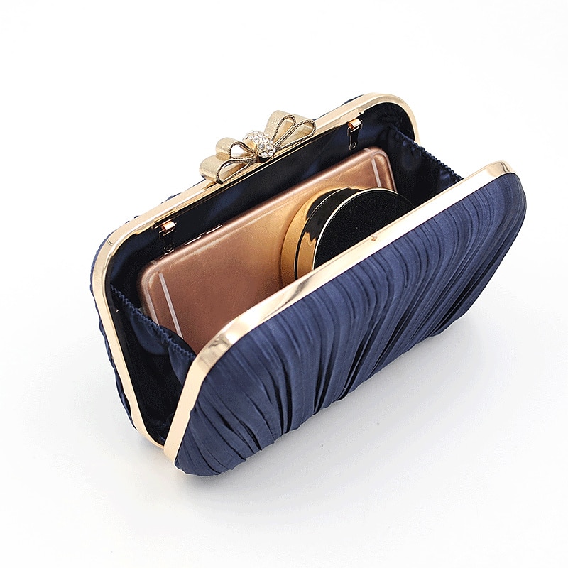 Elegante weiße Plissee-Clutch für Damen – Abendhandtasche mit Strass-Schleife für Hochzeiten, Partys und formelle Anlässe 2025 - $34.99 –P5