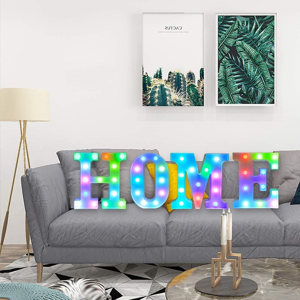 LED lettre lumières signe 26 lettres alphabet avec télécommande allumer des lettres signe coloré pour veilleuse mariage/fête d'anniversaire alimenté par batterie lampe de noël bar à la maison de 2025 ? $14.49 –P10