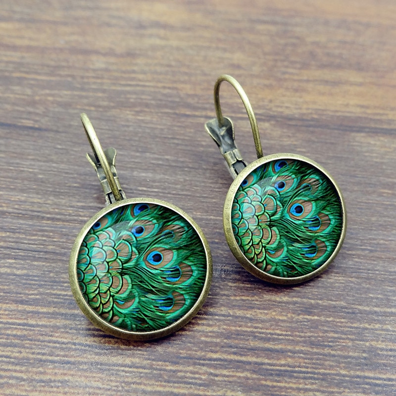 Women's Earrings Chic & Modern Street Peacock Earring 2025 - $4.49 –P1