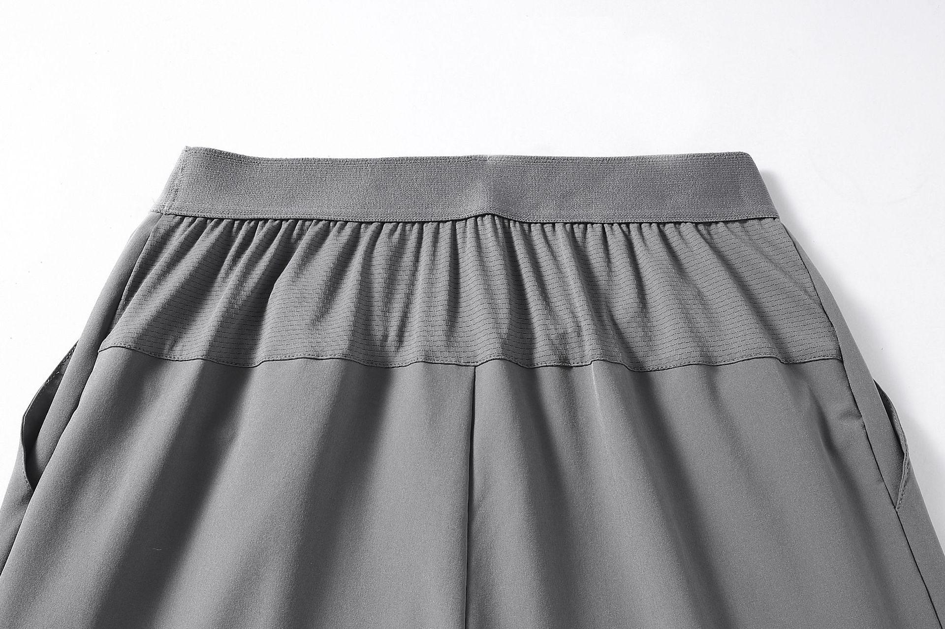 Homens Shorts de caminhada Verão Ao ar livre Respirável Secagem Rápida Bolso Com Zíper Leve Calças Capri Calças Com Cordão Cintura elástica Exército verde sete Cáqui Sete Pesca Alpinismo Praia M L XL de 2025 por $19.99 –P12