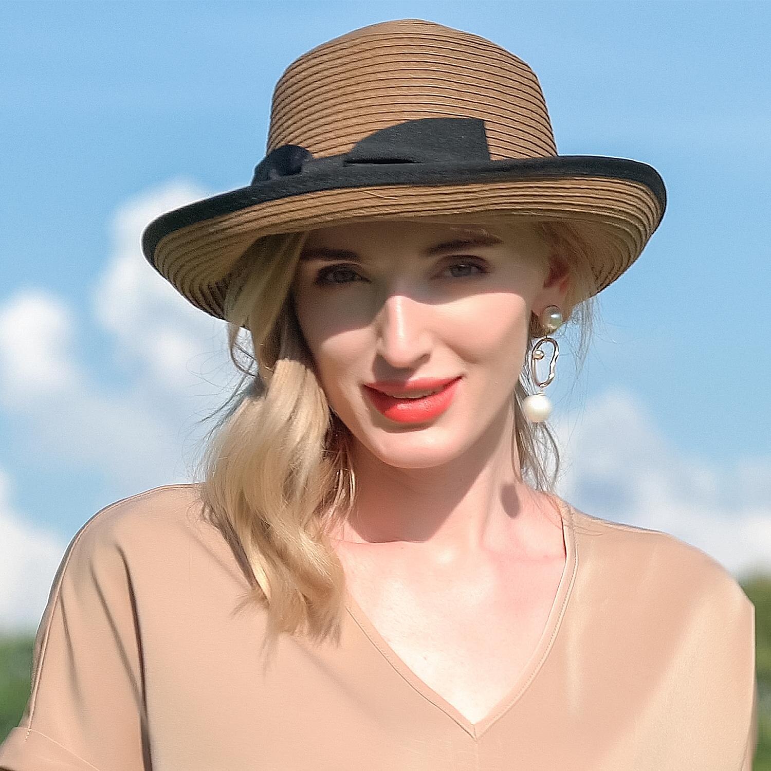 Bohème Plage Paille avec Bloc de Couleur 1 pc Fête / Soirée / Décontractée Casque de 2025 ? $13.49 –P1