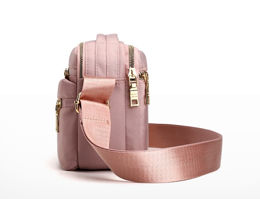 Dame Crossbodyvesker Nylon Daglig Helfarge Svart Rosa Blå 2025 - $24.99 –P6