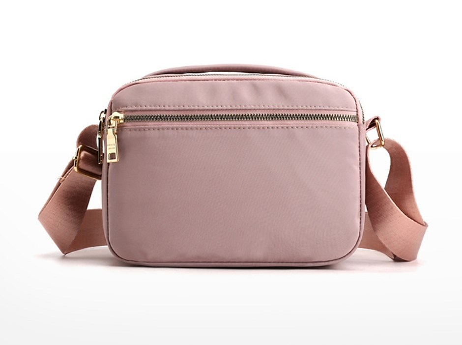 Dame Crossbodyvesker Nylon Daglig Helfarge Svart Rosa Blå 2025 - $24.99 –P7