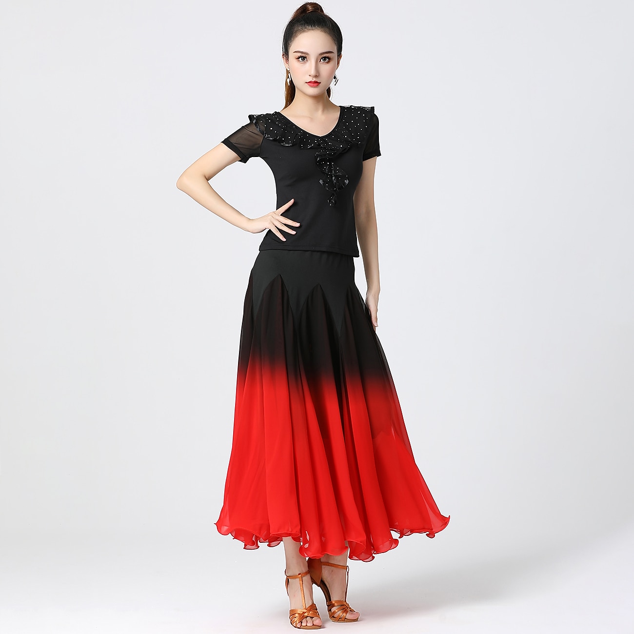 Balli da sala Abbigliamento sportivo Gonne Con ruche Colore Puro A fantasia Per donna Addestramento Prestazioni Manica corta Alto Chiffon Poliestere del 2026 a $63.99 –P2