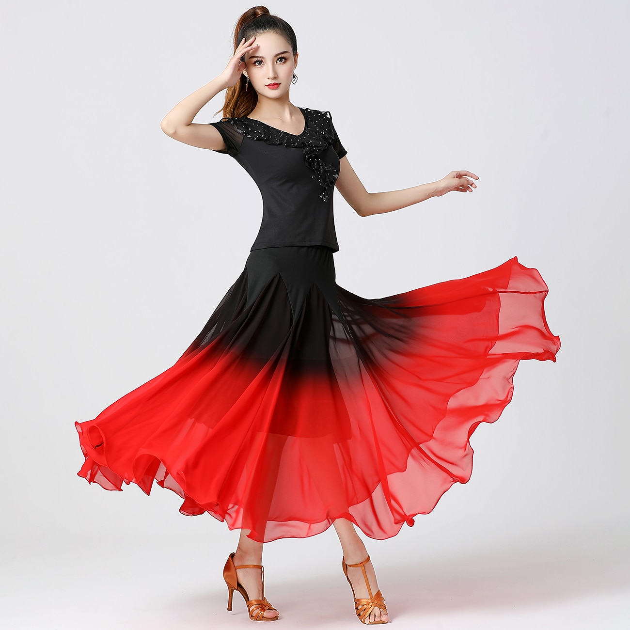 Balli da sala Abbigliamento sportivo Gonne Con ruche Colore Puro A fantasia Per donna Addestramento Prestazioni Manica corta Alto Chiffon Poliestere del 2026 a $63.99 –P5