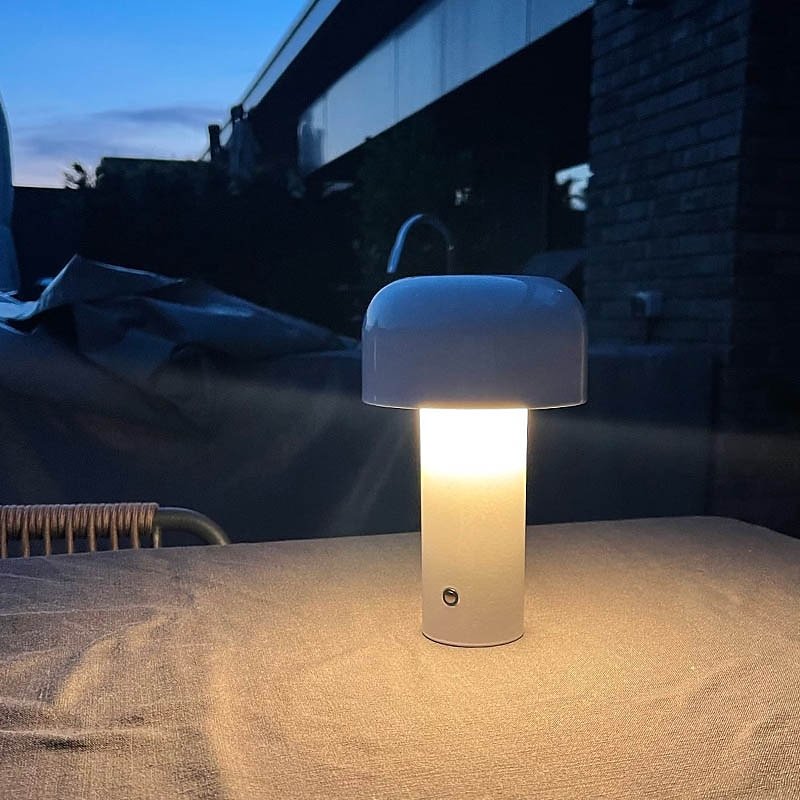 bordlampe bærbar italiensk sopp trådløs touch oppladbar nattlampe usb bordlampe skrivebordsdekorasjon soverom nattlampe 2025 - $58.99 –P3