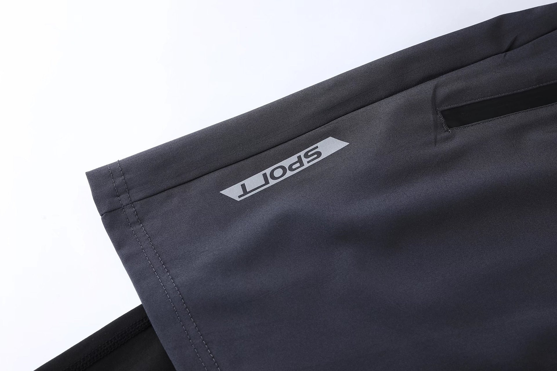 Homme Pantalon de compression Collant Short Cordon 2 en 1 Sous Vêtement Athlétique Athleisure Spandex Respirable Séchage rapide Evacuation de l'humidité Aptitude Exercice Physique Fonctionnement de 2025 ? $22.39 –P12