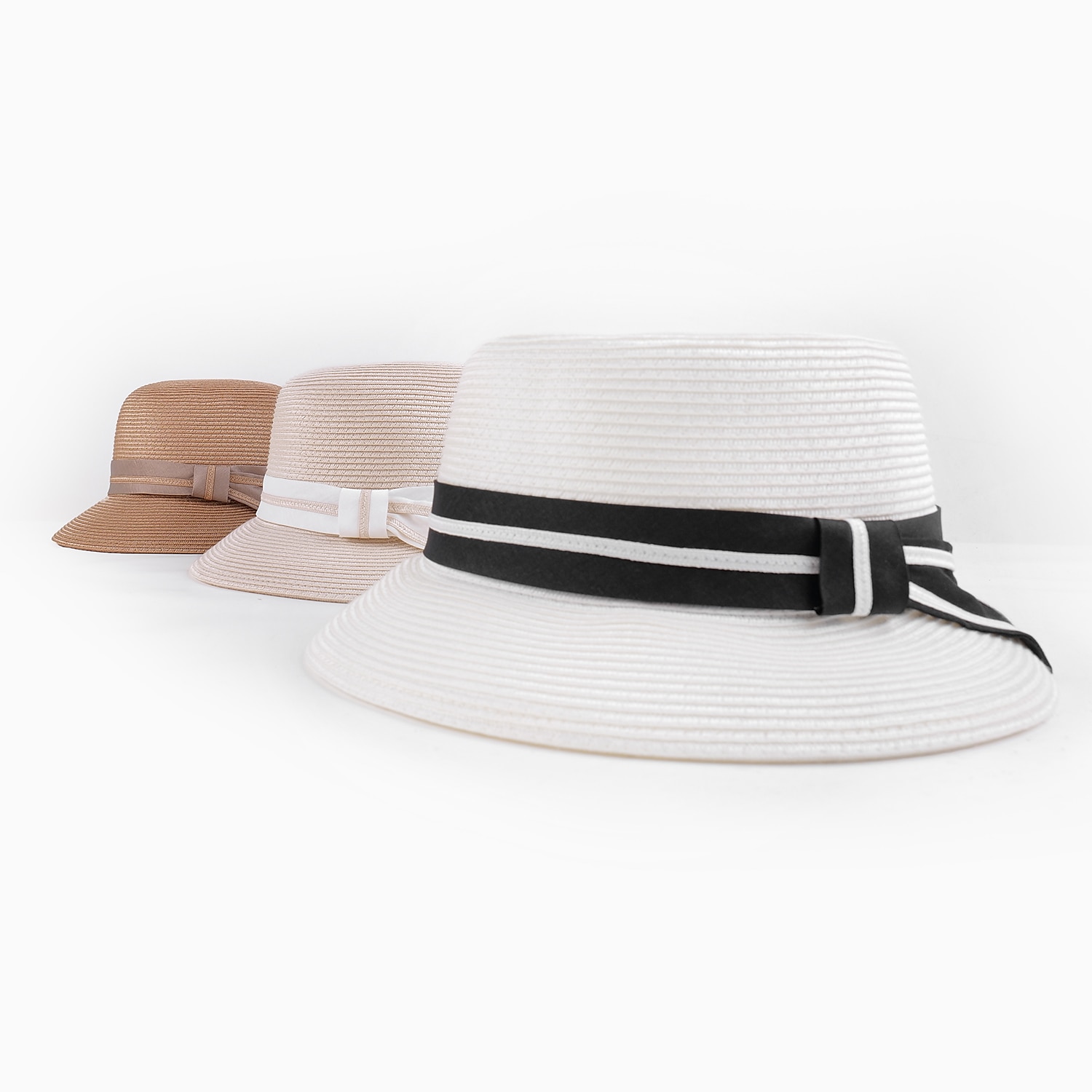 Böhmische Strand-Strohkopfbedeckung / Strohhüte mit Satinschleife lässig / Urlaubskopfbedeckung / Sonnenschutz 2025 - $22.99 –P16