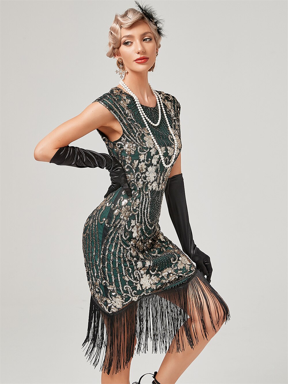 Anni Ruggenti Anni 1920 Lunghezza al ginocchio Vestito Abito Flapper Abito da Ballo Normale Cortissima Il grande Gatsby Charleston Invitato al matrimonio Paillettes Frangia con nappe Scollo Tondo del 2026 a $51.99 –P11