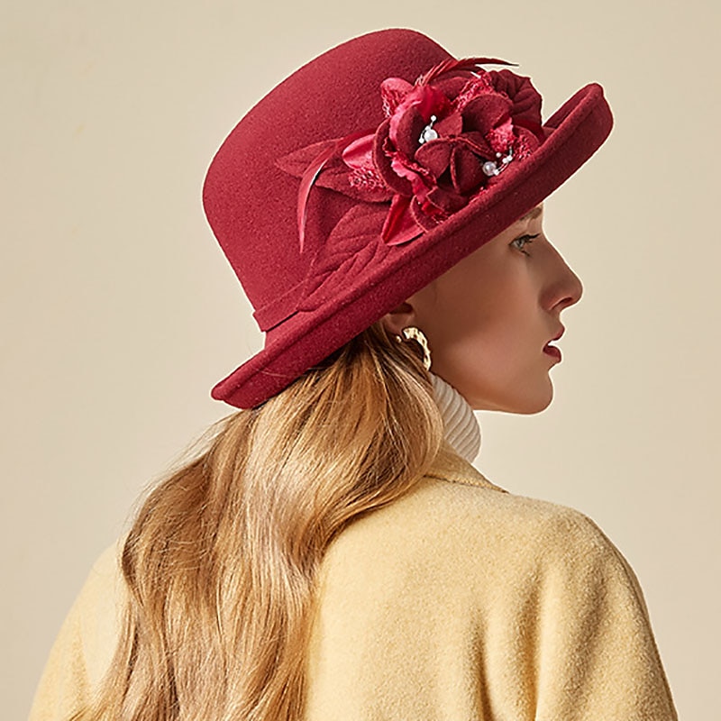kalapok mesterséges toll poli / pamut keverék bowler / cloche sapka vödör sapka Fedora sapka kentucky derby koktél királyi astcot őszi esküvő elegáns toll rátétekkel fejdísz 2025 - $17.99 –P4