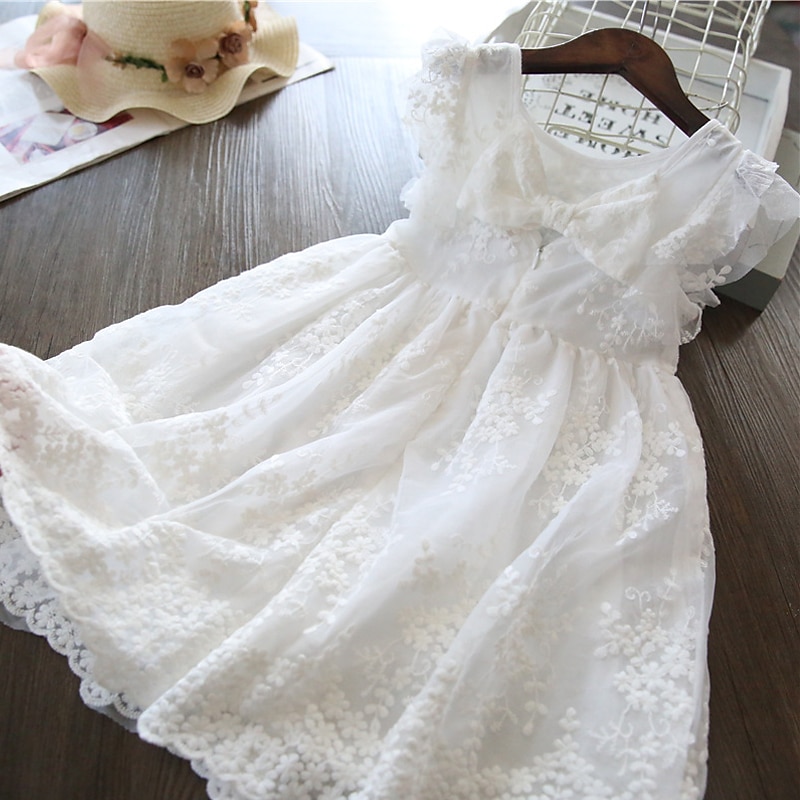 Robe de Demoiselle d'Honneur Fille Fille Robe Robe de princesse Robe de fête Ecole Formel Mariage Elégant Décontractées Imprimer Garniture en dentelle Couleur Pleine Sans Manches Col Ras du Cou de 2025 ? $34.99 –P1