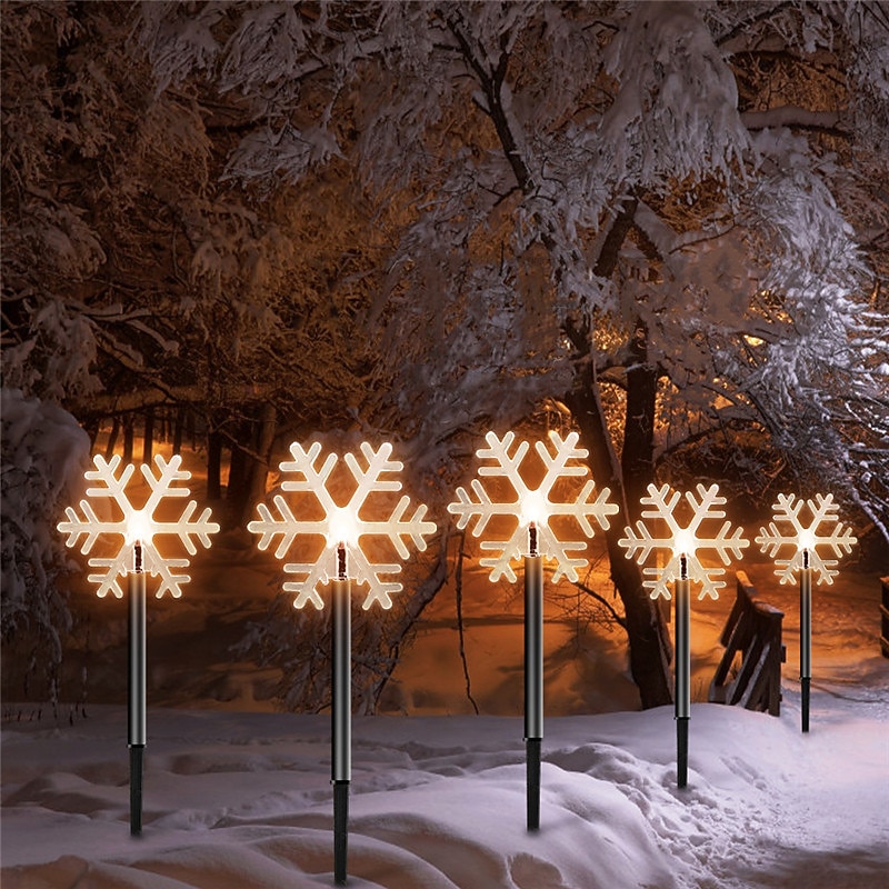 Luces de camino de copos de nieve de Navidad decoraciones exteriores luces paisajísticas solares a prueba de agua LED lámpara en forma de copo de nieve de Navidad para decoración de hogar fiesta 2025 - $21.99 –P10