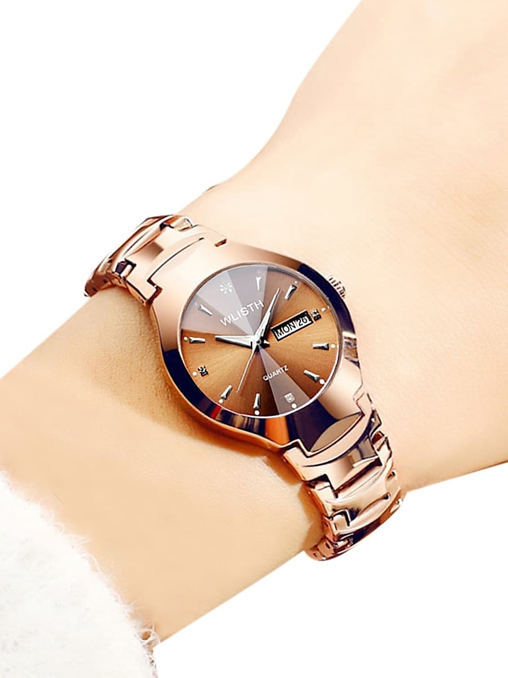 Montre Montres à quartz pour Femme Analogique - Digitale Numérique Quartz Tendance Mode Luxe Imperméable Calendrier Lumineux Métal Alliage / Noctilumineux de 2025 ? $16.99 –P3