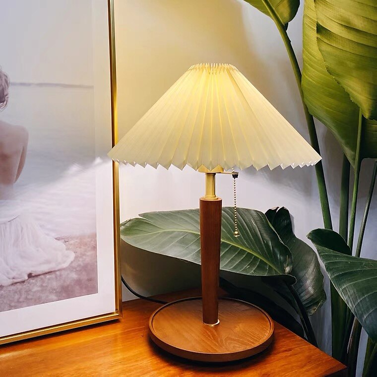 Table Lamp with Cloth Shade and Brass Lamp Head Living Room Bedroom, Pull Switch Table Lamp, Pull Switch Table Lamp, 5W Wood Bedside Nightstand Lamp 110-240V 2025 - $237.29 –P1