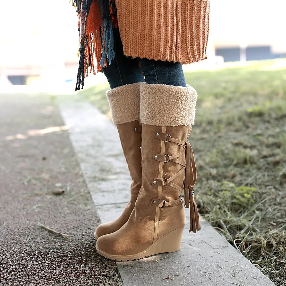 Mujer Botas Botas de nieve Botas tipo suéter Zapatos de gamuza Exterior Diario Bloque de color Botas hasta la rodilla Invierno Borla Con Cordón Tacón Cuña Dedo redondo Casual Zapatos de Paseo Ante 2025 - $54.99 –P17