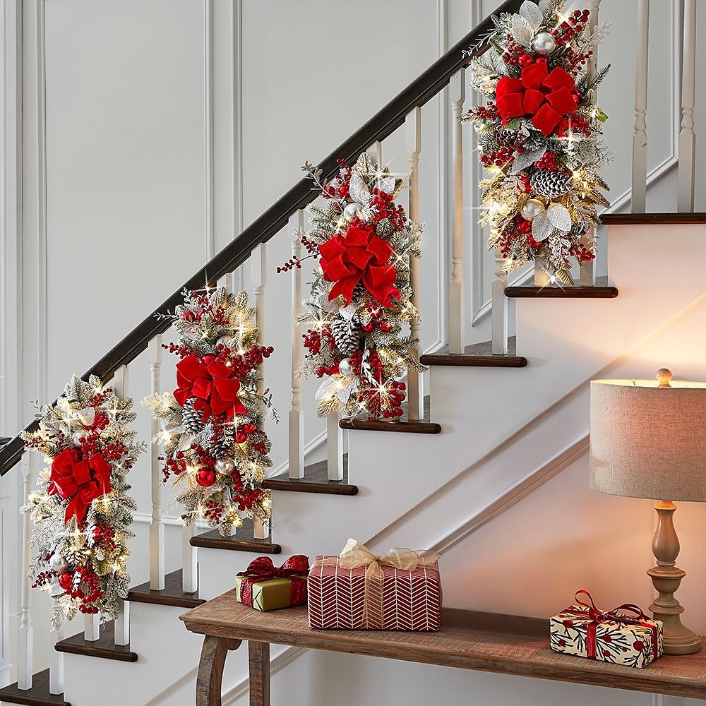 Christmas Decorations Christmas Wreaths Xmas Cordless Prelit Stairway Swag Stairway Swag Teardrop Trim Wreath Rattan Shopping Mall Hotel Outdoor Decorative Door Hanging 2024 - $19.99 –P6