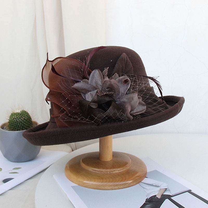 cappelli piuma artificiale poli / misto cotone bombetta / cappello a cloche autunno cappello da pescatore da sposa cappello fedora kentucky derby cocktail royal astcot stile vintage con copricapo di del 2025 a $20.99 –P10