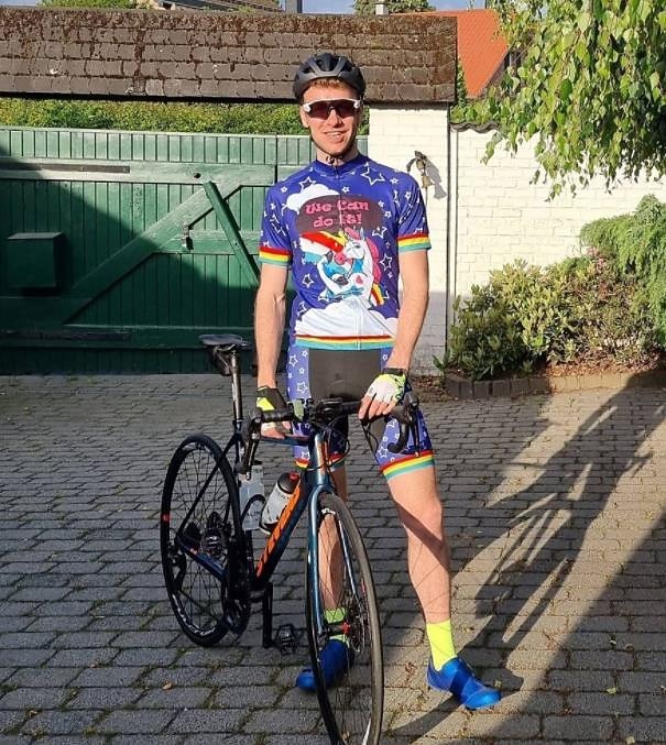 Homme Maillot de cyclisme Arc-en-ciel Licorne Drôle Manche Courte Cyclisme Maillot Top avec 3 poches arrière VTT Vélo tout terrain Cyclisme sur route Séchage Rapide Doux Bandes réfléchissantes Poche de 2026 ? $30.99 –P16