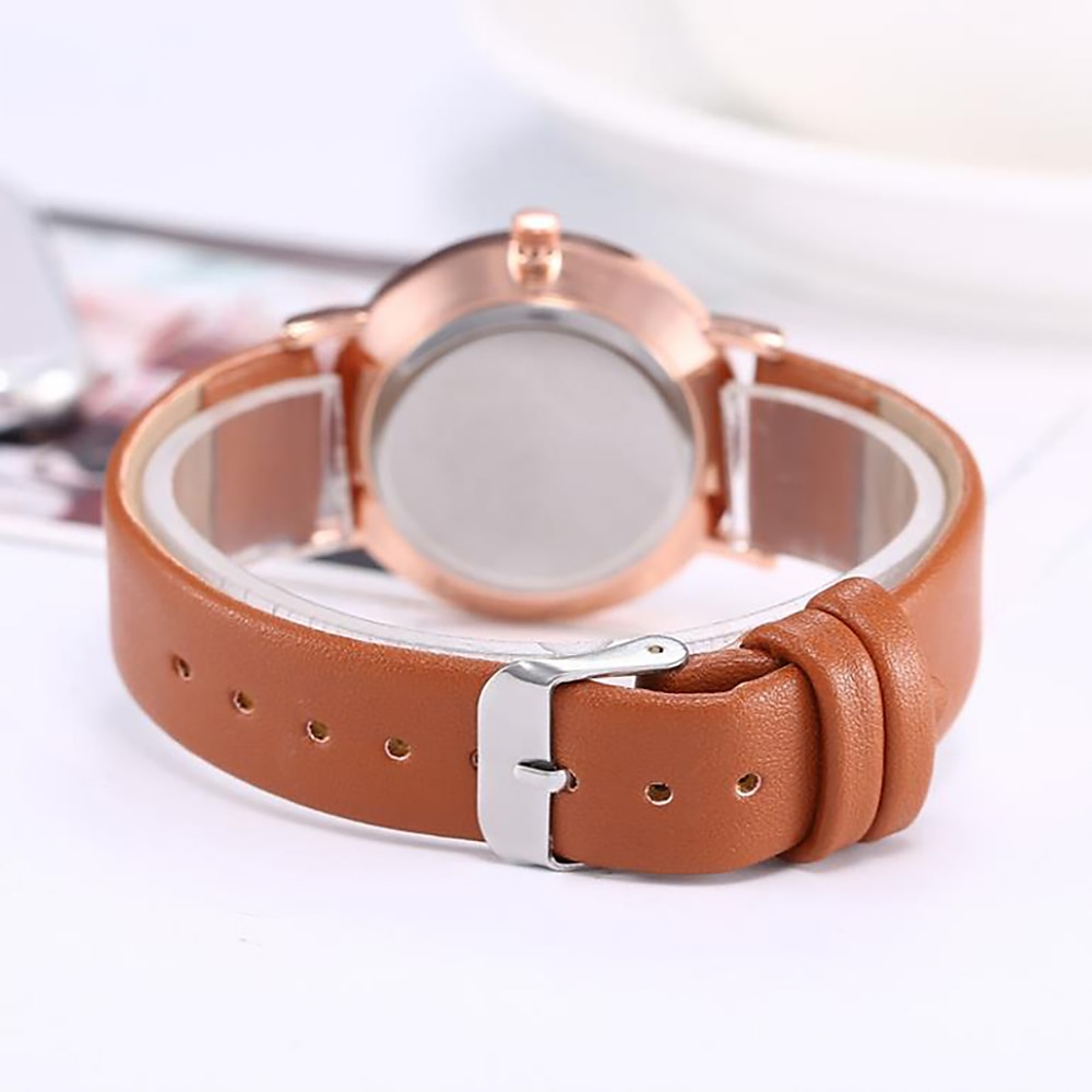 Armbandsur Digital klocka för Dam Analog-digital Digital Trendig Mode Ledigt Vattentät Kreativ Plast PU-läder Mode 2025 - $12.99 –P10