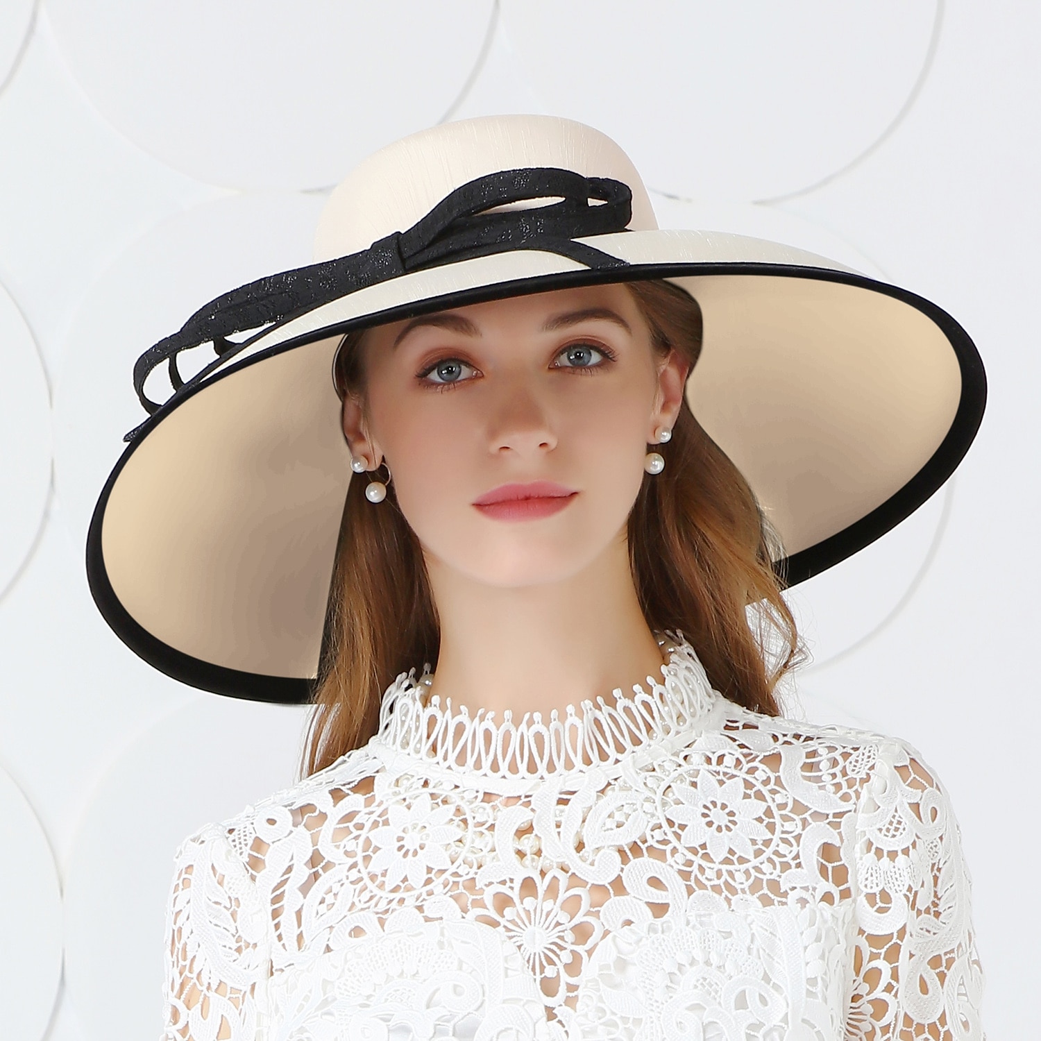 cappelli in tessuto spandex cappello a secchiello matrimonio formale elegante con copricapo bowknot del 2025 a $50.99 –P9