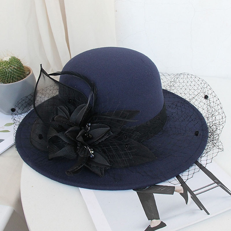 Czapki Sztuczne pióra Mieszanka Poli / Bawełny Melonik Kapelusz bucket Kapelusz Fedora Codzienny Święto Kentucky Derby koktajl Królewski Astcot Styl vintage Elegancja Z Pióro Haft nakładany Winieta 2025 - AU $36.69 –P3