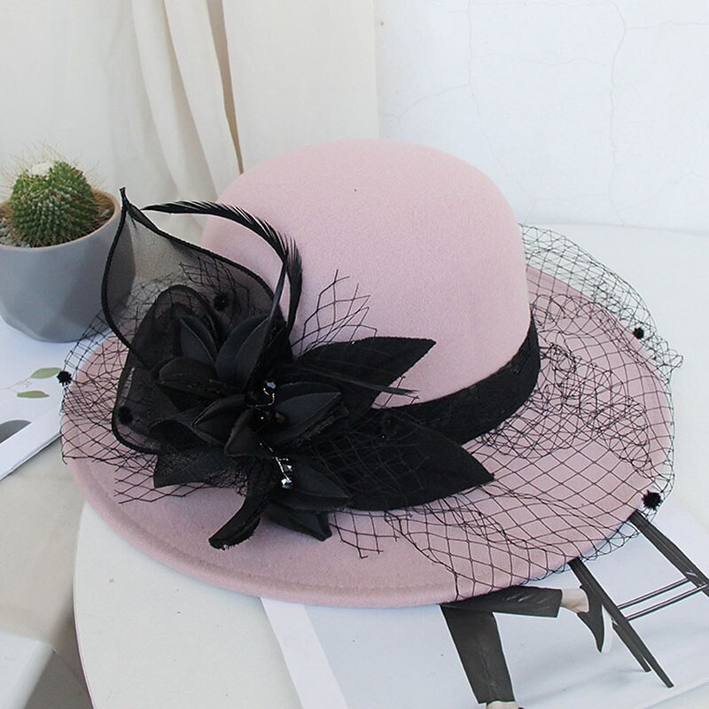Czapki Sztuczne pióra Mieszanka Poli / Bawełny Melonik Kapelusz bucket Kapelusz Fedora Codzienny Święto Kentucky Derby koktajl Królewski Astcot Styl vintage Elegancja Z Pióro Haft nakładany Winieta 2025 - AU $36.69 –P4