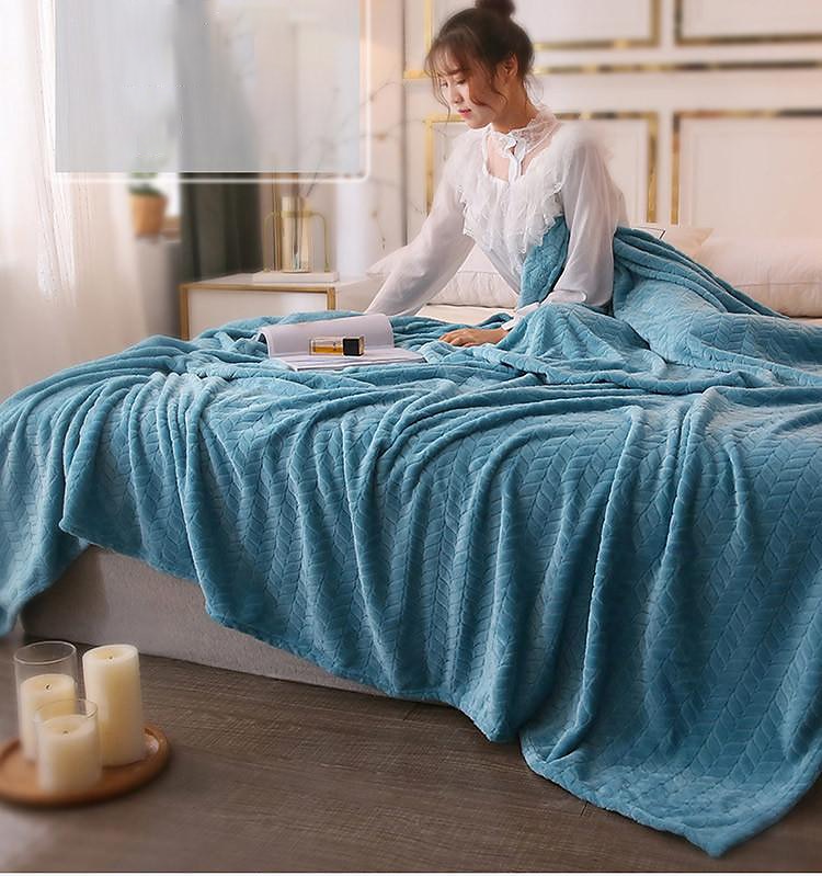 Fleece Throw Blanket Flannel Fleece Throw Blankets Soft Warm Plush Jacquard Weave Pattern Blanket for Bed, Sofa, Couch Lightweight Fuzzy Cozy Decorative Blankets 2025 - $9.99 –P8