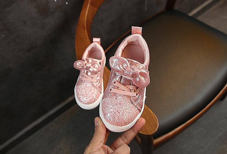Fille Basket du quotidien Sports et plein air Paillettes Décontractées Matière synthétique Petits enfants (4-7 ans) Tout-petit (2-4 ans) Ecole du quotidien Marche Extérieur Paillette Lacet Paillettes de 2025 ? $19.99 –P2