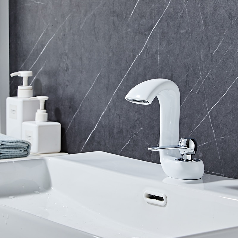 wastafelkraan in de badkamer, antiek messing waterval enkele handgreep eengats badkranen met warme en koude schakelaar 2025 - $113.99 –P2