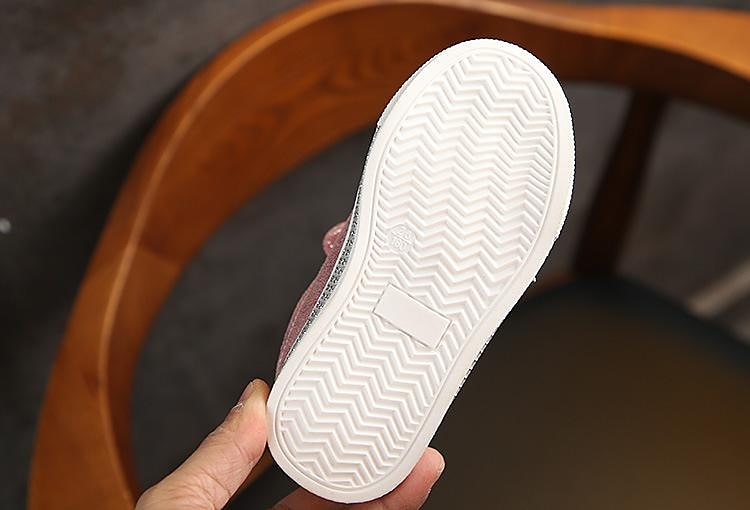 Fille Basket du quotidien Sports et plein air Paillettes Décontractées Matière synthétique Petits enfants (4-7 ans) Tout-petit (2-4 ans) Ecole du quotidien Marche Extérieur Paillette Lacet Paillettes de 2025 ? $19.99 –P11