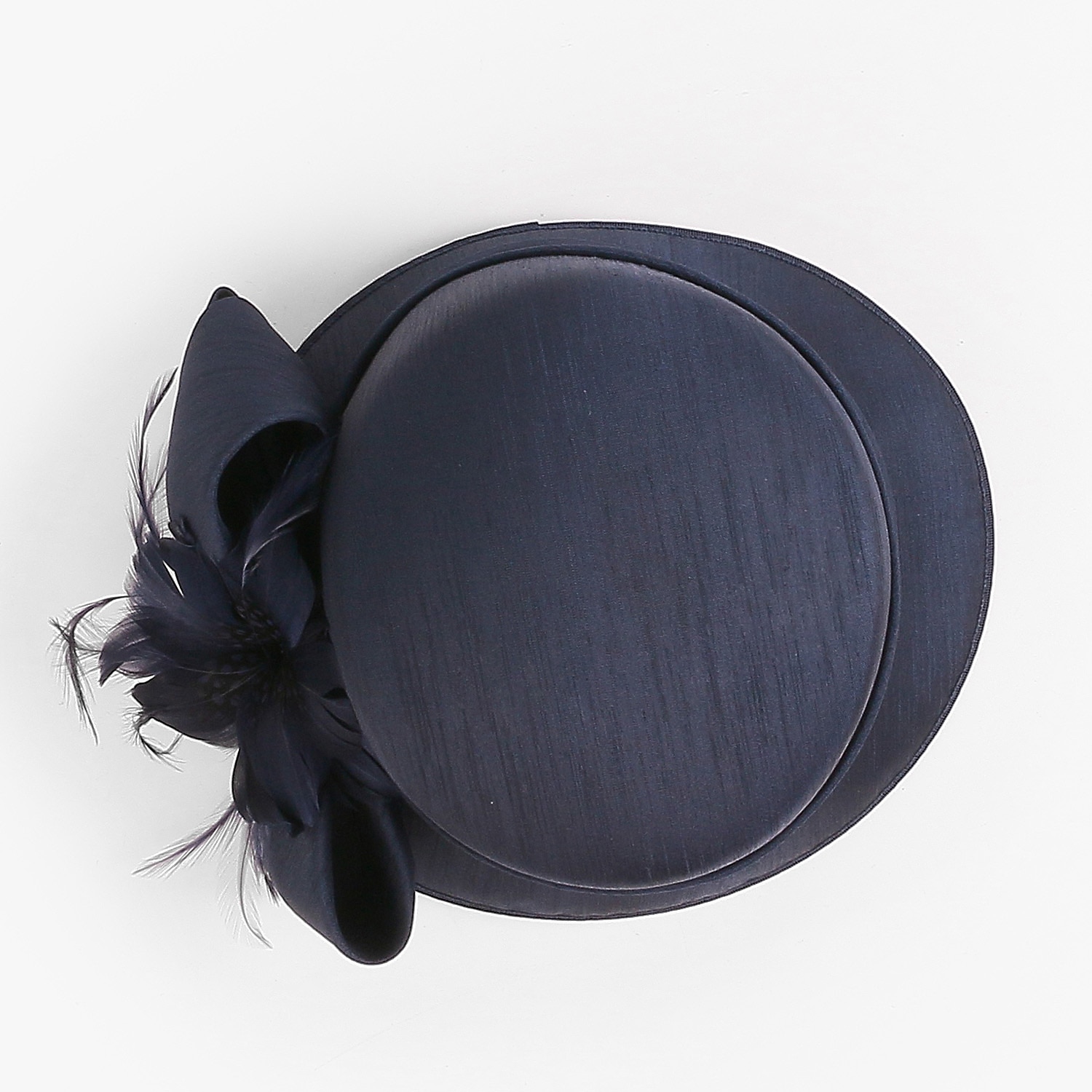cappelli in fibra bombetta / cappello a cloche tea party corsa di cavalli elegante con copricapo di piume copricapo / occasione speciale del 2025 a $50.99 –P11