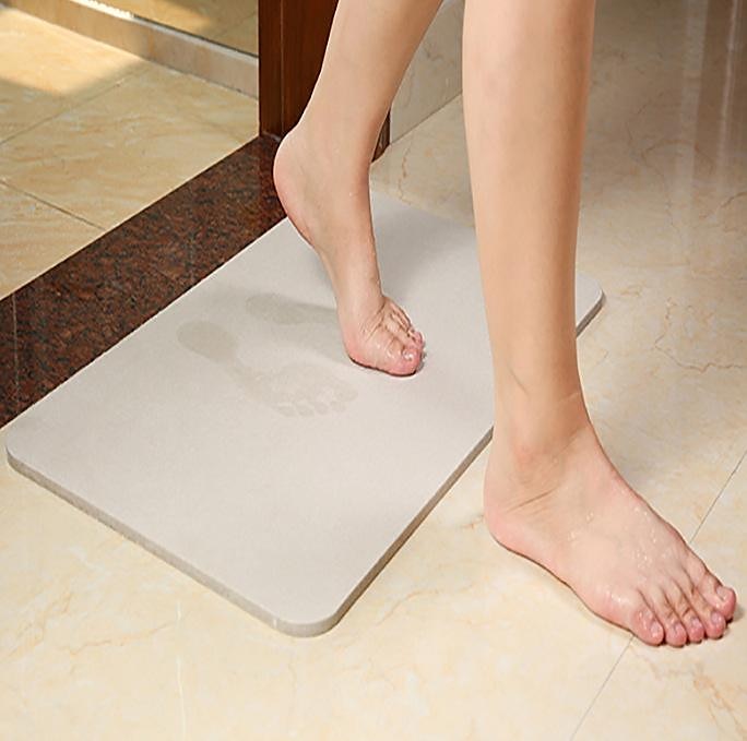 Diatomaceous Earth Bath Mat Fast Water Drying Super Absorbent Diatomite Mat  with