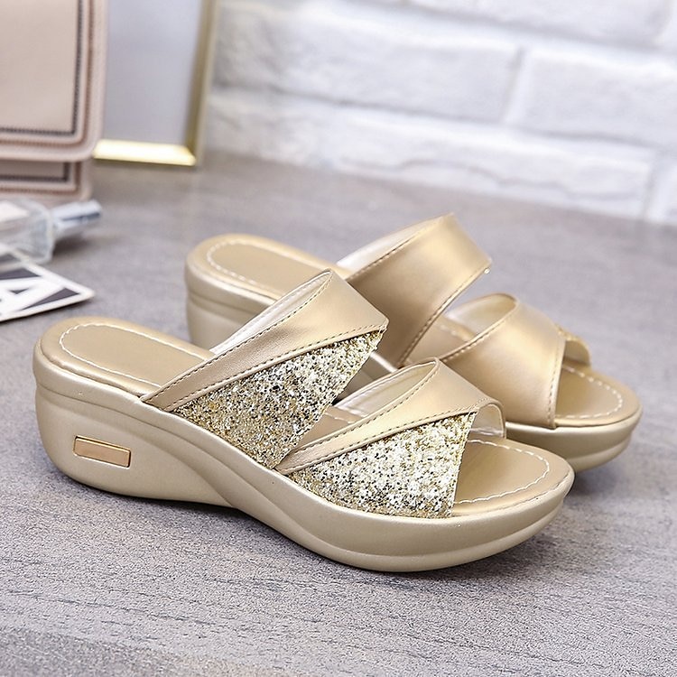 sandales compensées à paillettes pour femmes - chaussures à plateforme dorées à enfiler avec semelle confortable pour une tenue décontractée et de fête de 2025 ? $24.99 –P4