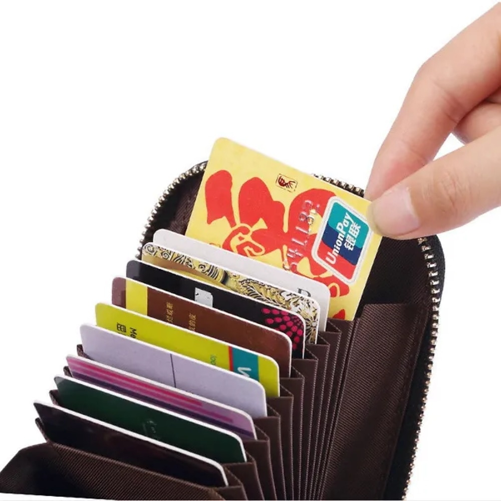 Portafoglio con portacarte RFID in vera pelle con 16 scomparti per carte portadocumenti per patente di guida e portacarte di credito con chiusura magnetica scomparto singolo per donne e uomini del 2026 a $22.99 –P11