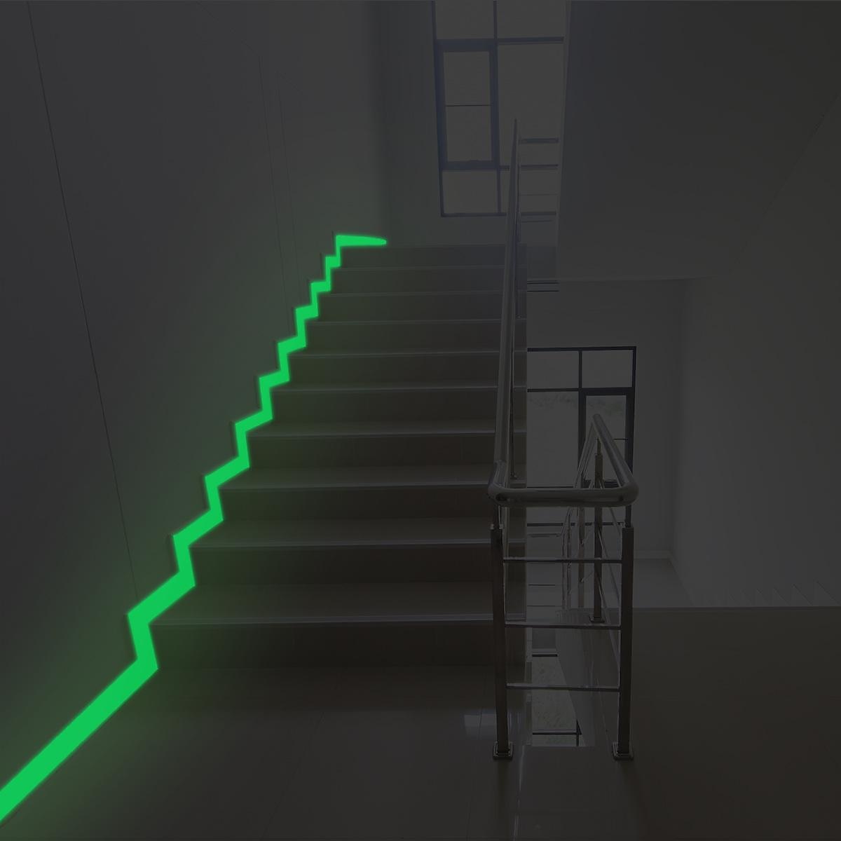 Ruban lumineux vert clair bleu clair ruban fluorescent auto-adhésif décoration de la maison robinet de décoration d'halloween de 2025 ? $7.99 –P6