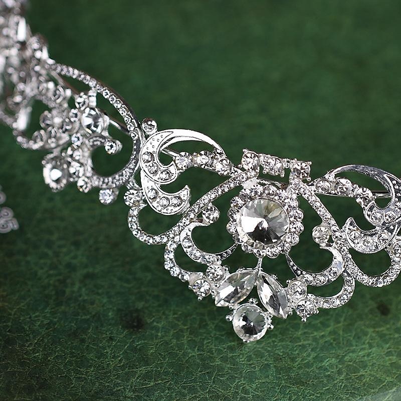 Crystal Queen Crowns and Tiaras with Comb Headband for Women and Girls Princess Crowns Hair Accessories for Wedding Birthday Halloween Costume Cosplay 2025 - $13.99 –P4