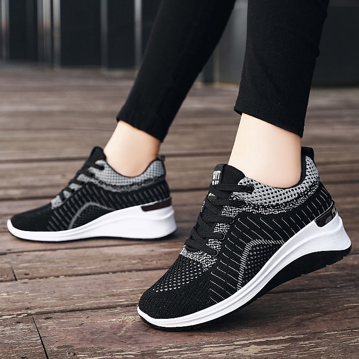 Női Tornacipők Rózsaszín Magasító cipők Flyknit cipő Szabadtéri Napi Színes Nyár Rejtett sarok Kerek orrú Sportos Alkalmi minimalizmus Futócipő Gyalogló Repülő szövés Fűzős Fekete Arcpír rózsaszín 2025 - $32.99 –P3