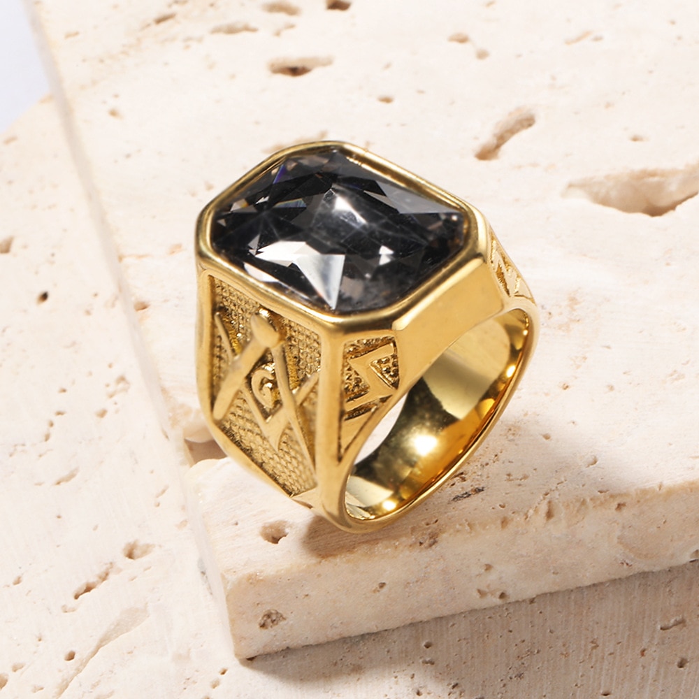 خاتم رجالي مطلي بالذهب الأصفر عيار 14 قيراط مرصع بحجر الزمردي مقاس 9 2025 - $12.49 –P1